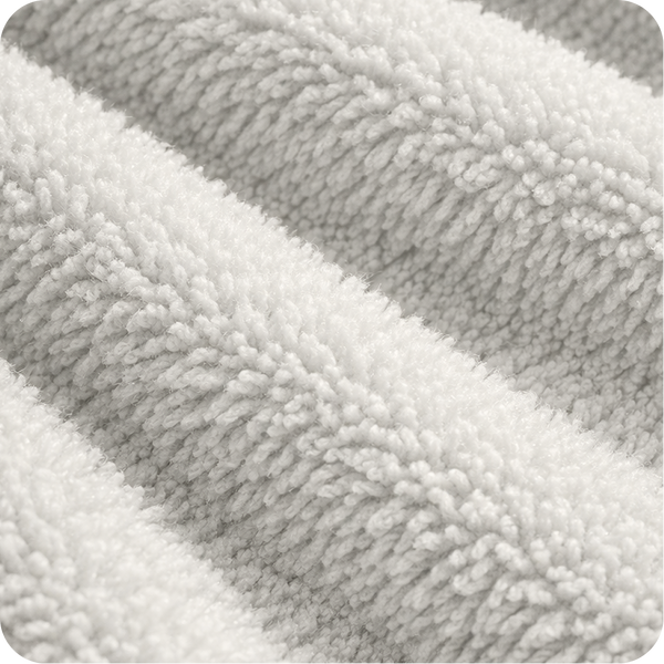 Close-up of the microfiber fabric of the Afsennah hair towel